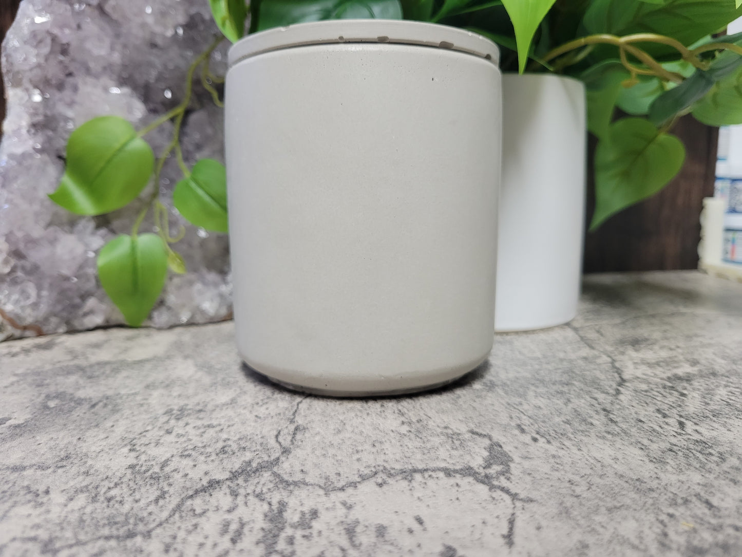 12oz. Aura Type Concrete Container with lid