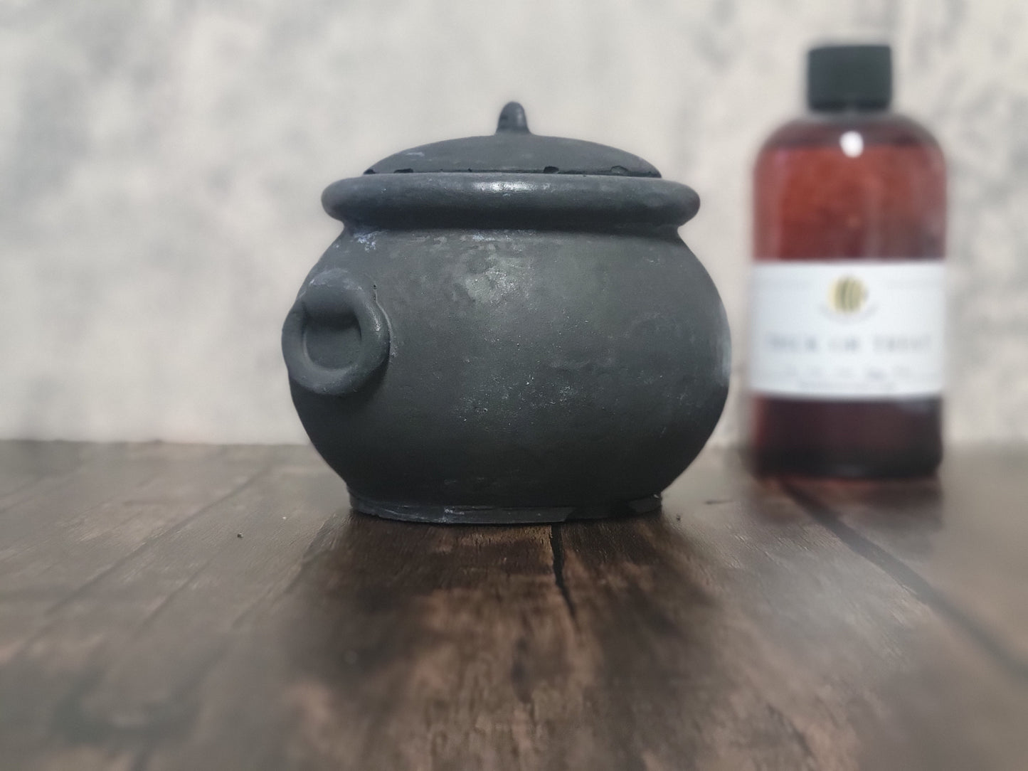 12oz Cauldron with lid