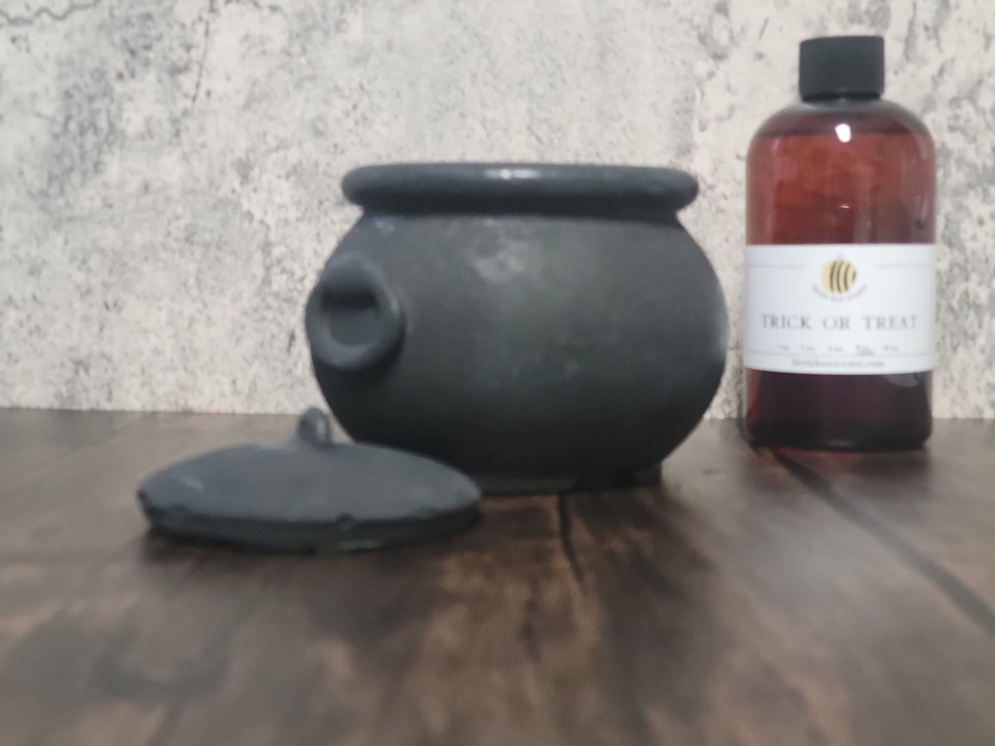 12oz Cauldron with lid